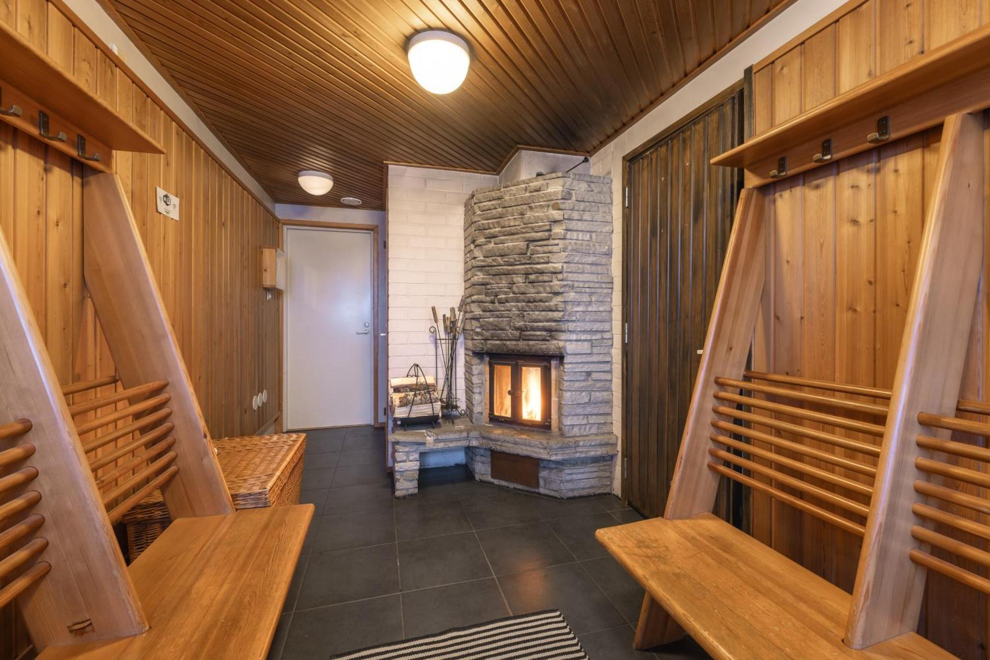 Kuukkeli Saariselkae Inn Екстериор снимка