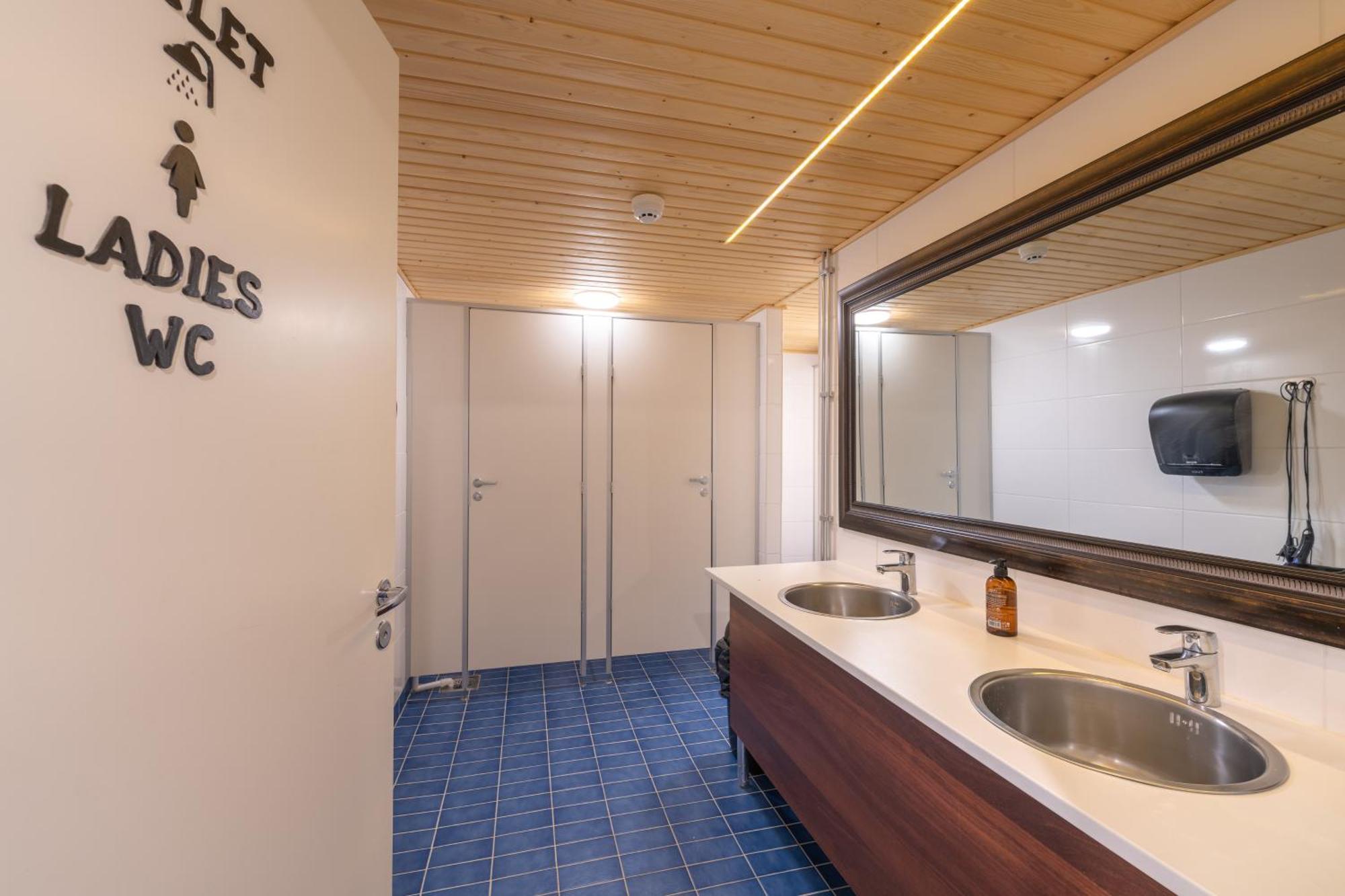 Kuukkeli Saariselkae Inn Екстериор снимка